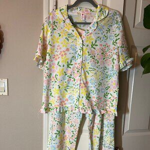 NWT Women's Floral Pajama Set - Button Front Top Ruffle Trim PJ Pants - Medium